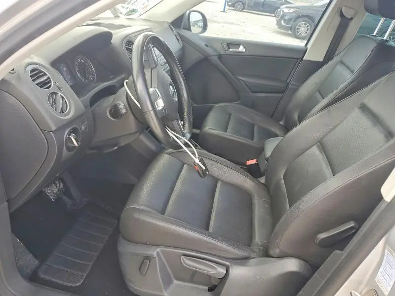 2014 VOLKSWAGEN TIGUAN S  