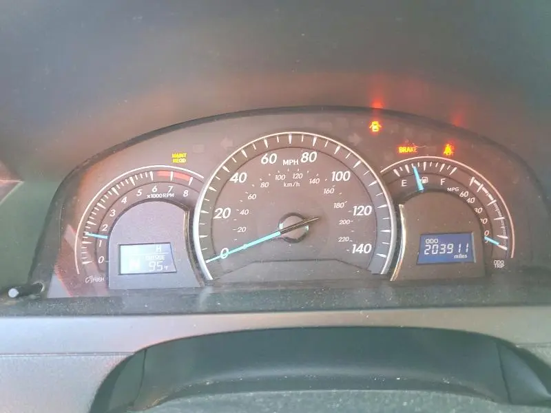 2012 TOYOTA CAMRY BASE  