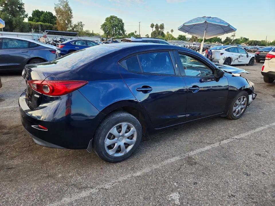 2015 MAZDA 3 SPORT  