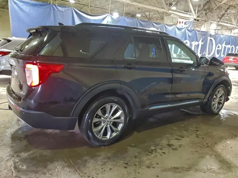 2022 FORD EXPLORER XLT  