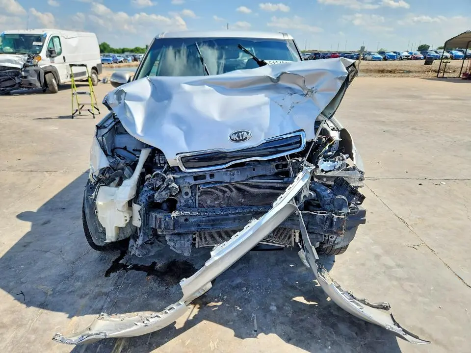 2014 KIA SOUL +  