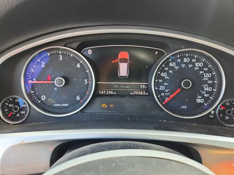 2012 VOLKSWAGEN TOUAREG V6 TDI  