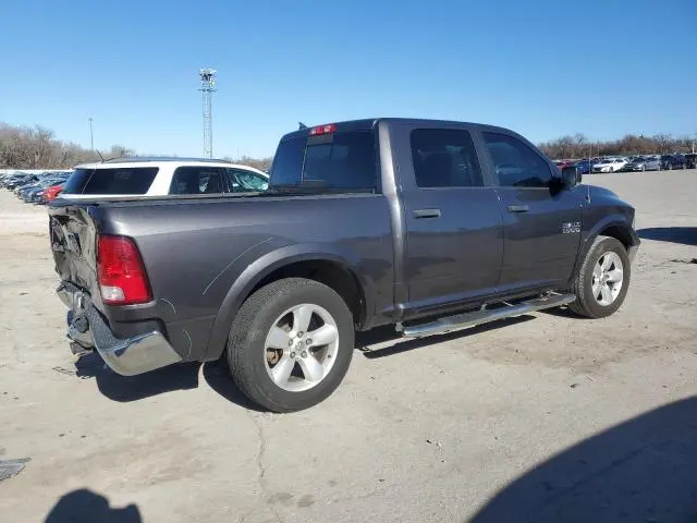 2015 RAM 1500 SLT  
