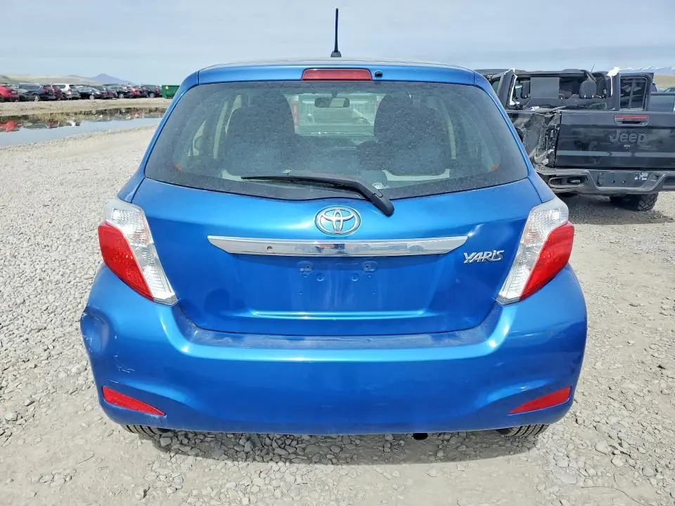 2013 TOYOTA YARIS 5-DOOR L  