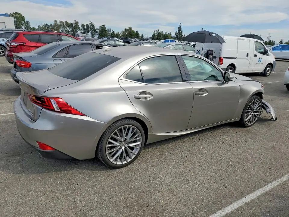 2016 LEXUS IS 200T BASE  