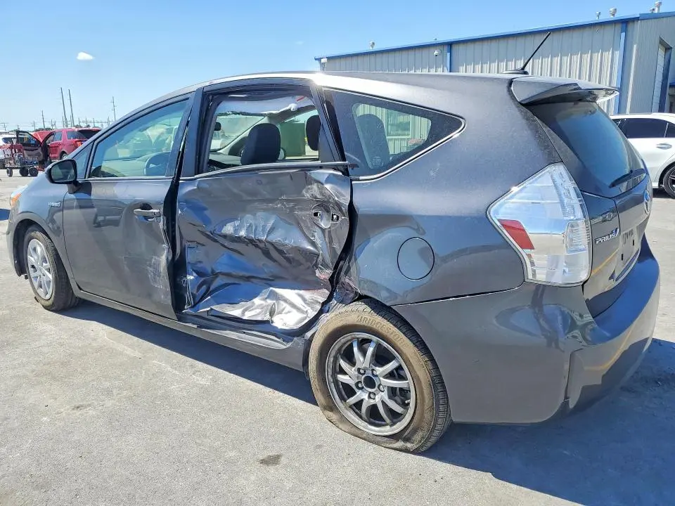 2013 TOYOTA PRIUS V THREE  