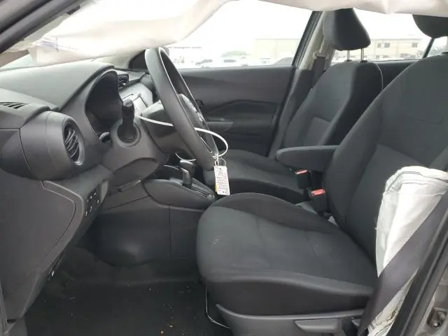 2023 NISSAN KICKS S  