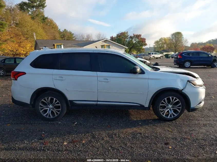 2017 MITSUBISHI OUTLANDER ES