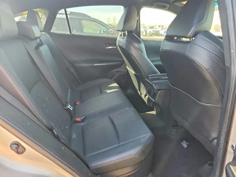 2022 TOYOTA VENZA LIMITED  