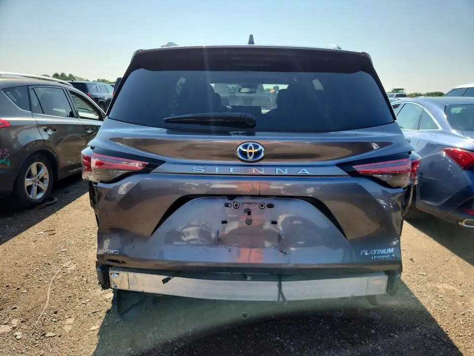 2021 TOYOTA SIENNA PLATINUM 7-PASSENGER  