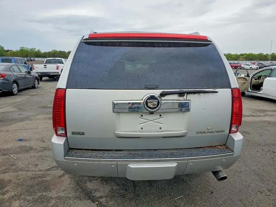 2010 CADILLAC ESCALADE ESV PREMIUM  