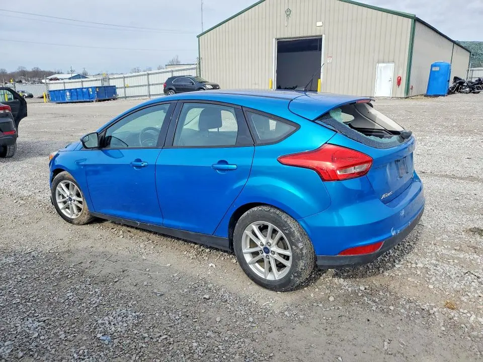 2015 FORD FOCUS SE  