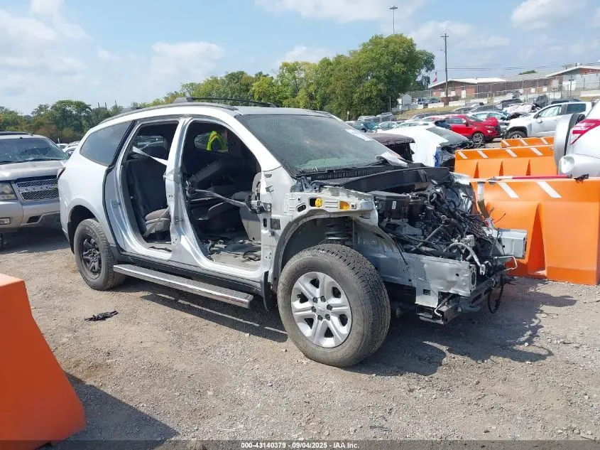 2016 CHEVROLET TRAVERSE LS