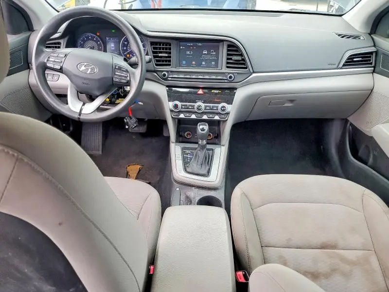 2020 HYUNDAI ELANTRA SEL  