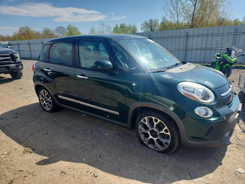 2014 FIAT 500L TREKKING  