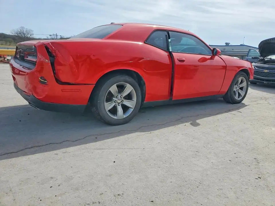 2017 DODGE CHALLENGER SXT  