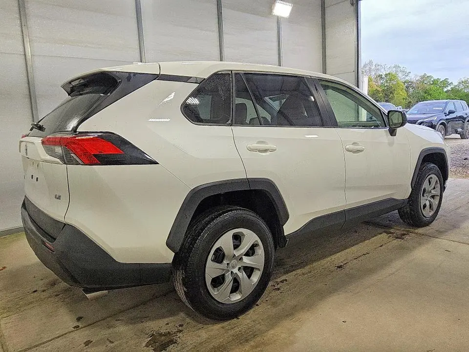 2025 TOYOTA RAV4 LE  