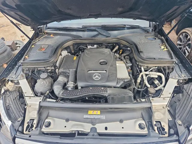 2019 MERCEDES-BENZ GLC 300 4MATIC  