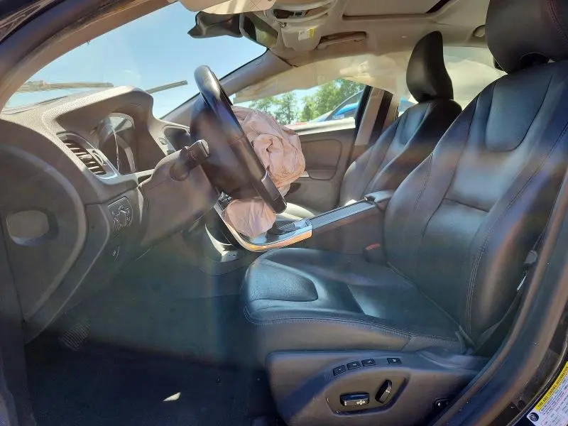2015 VOLVO S60 PREMIER  