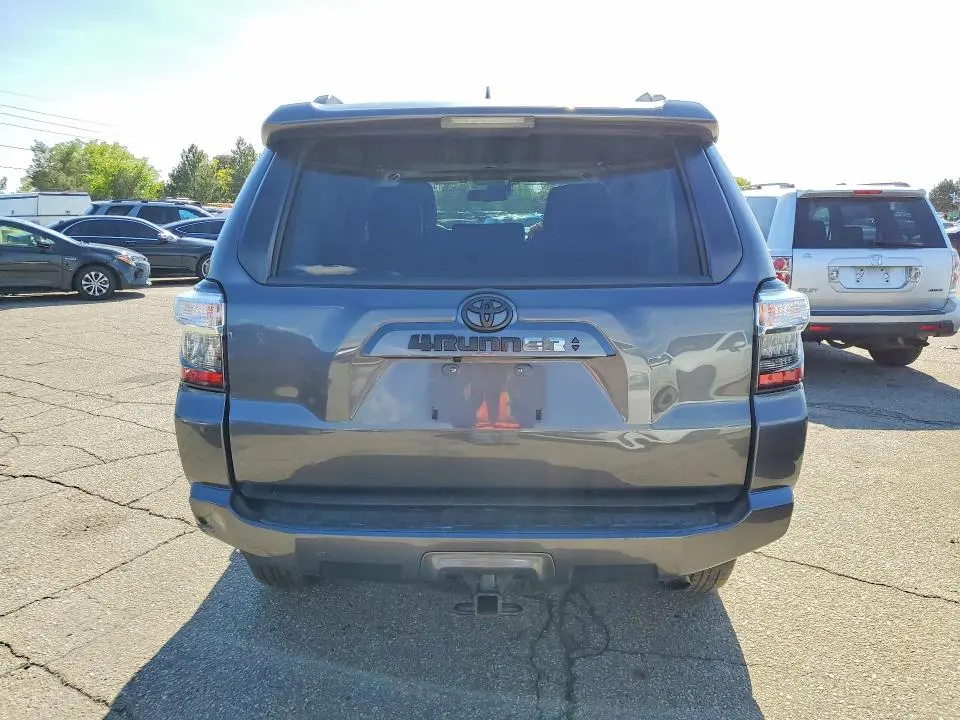 2021 TOYOTA 4RUNNER SR5 PREMIUM  