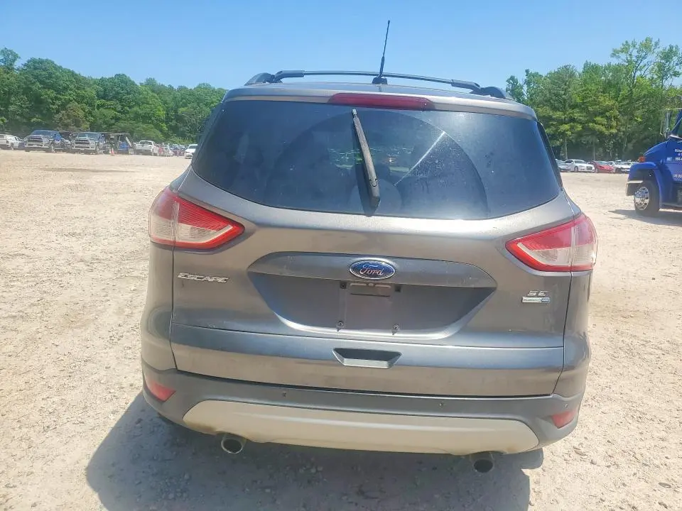 2014 FORD ESCAPE SE  