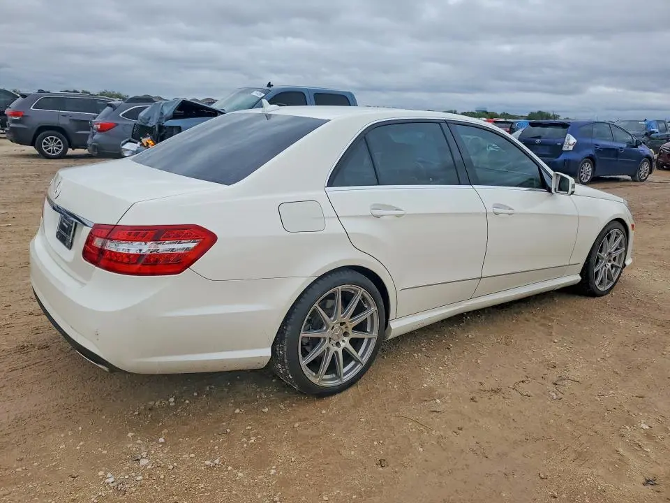 2013 MERCEDES-BENZ E 350  
