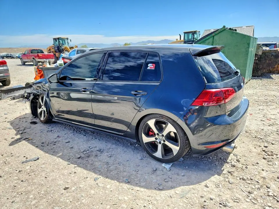 2017 VOLKSWAGEN GTI S  