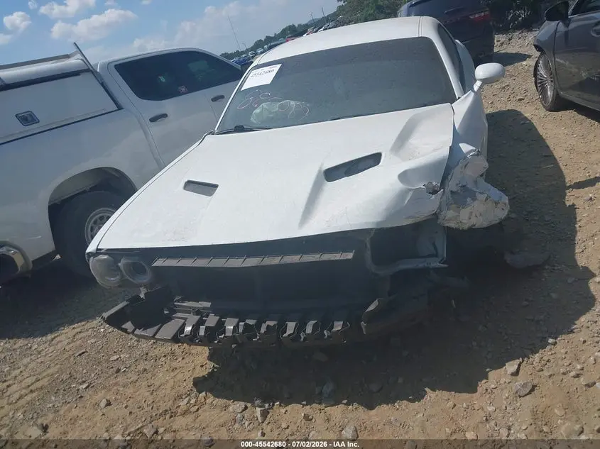 2015 DODGE CHALLENGER SXT