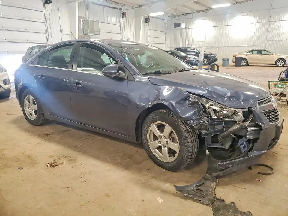 2014 CHEVROLET CRUZE LT  