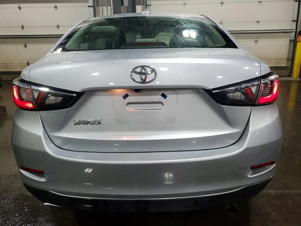 2019 TOYOTA YARIS L  