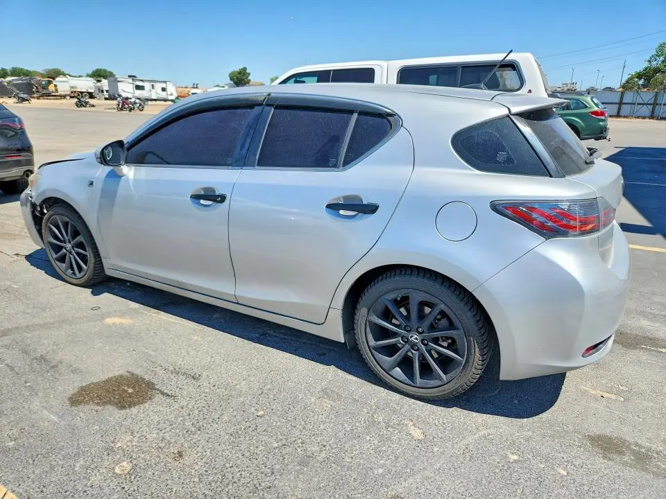 2013 LEXUS CT 200  