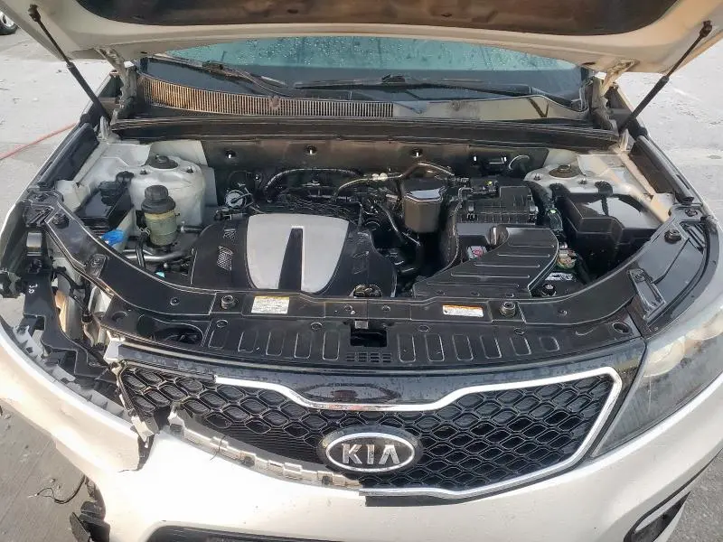 2013 KIA SORENTO SX  