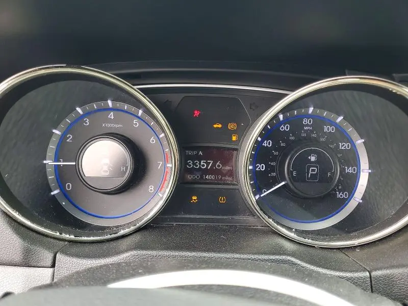 2013 HYUNDAI SONATA GLS  