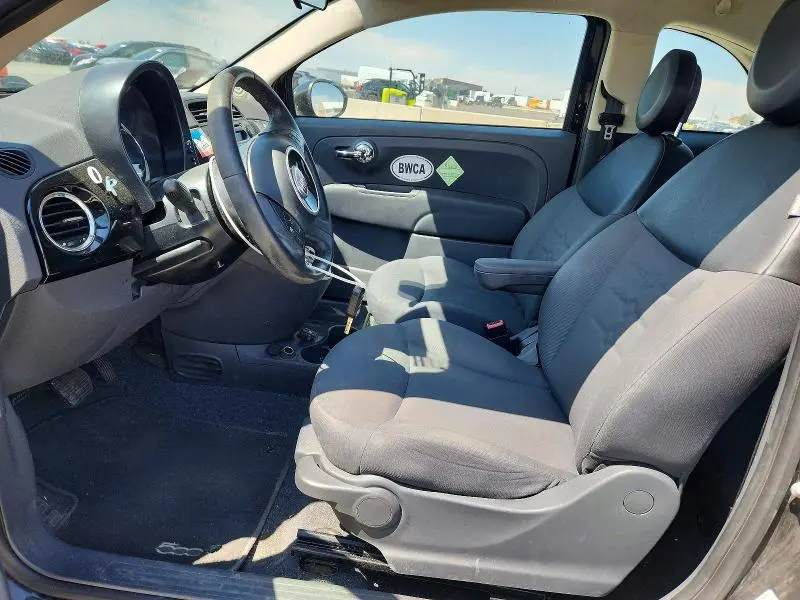 2015 FIAT 500 POP  