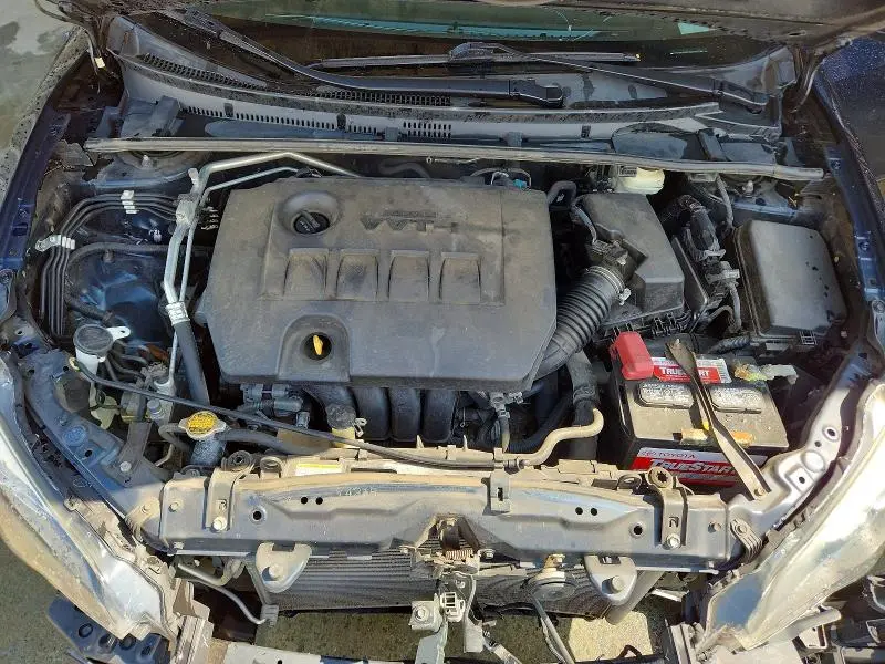 2017 TOYOTA COROLLA SE  