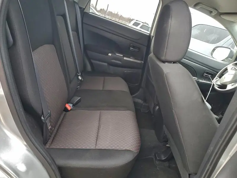 2019 MITSUBISHI OUTLANDER SPORT ES  