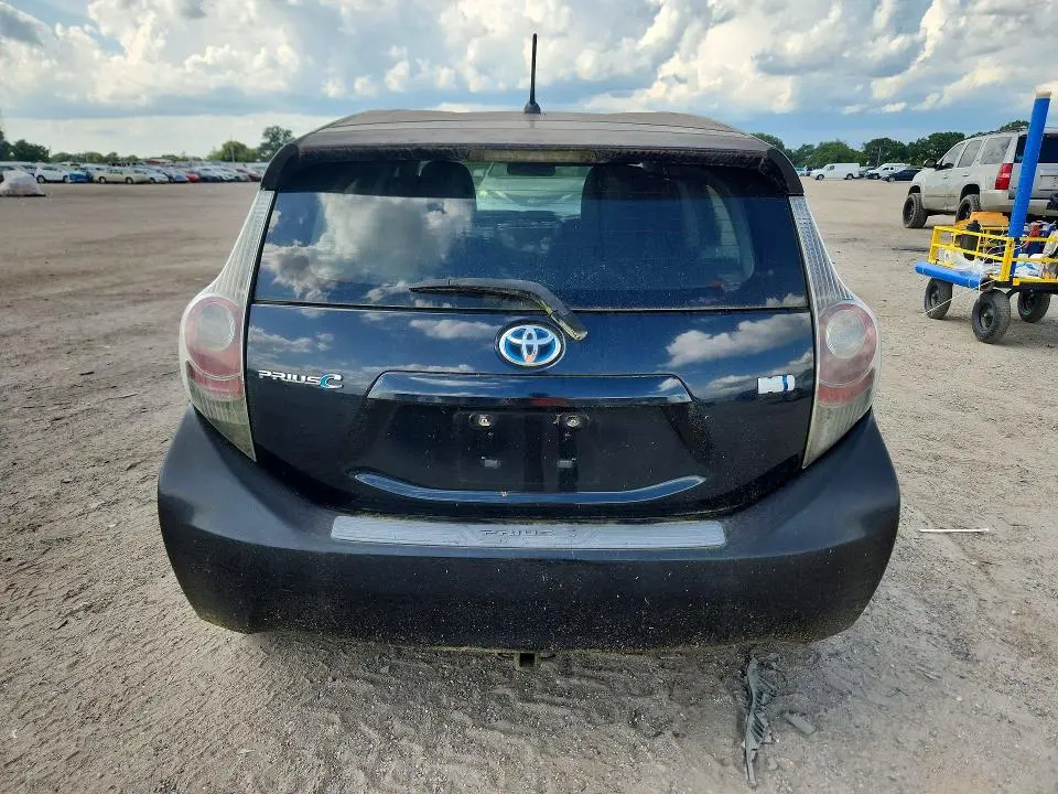 2012 TOYOTA PRIUS C TWO  