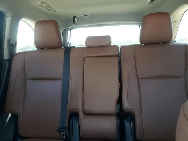 2019 TOYOTA HIGHLANDER LIMITED  