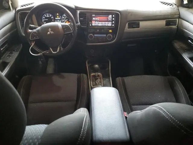 2018 MITSUBISHI OUTLANDER SE  