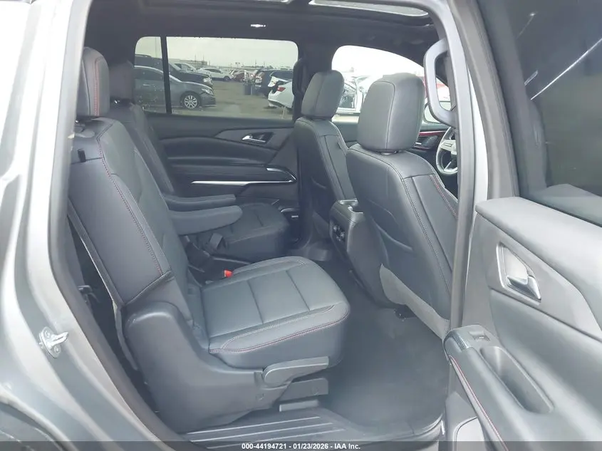 2025 CHEVROLET TRAVERSE AWD Z71