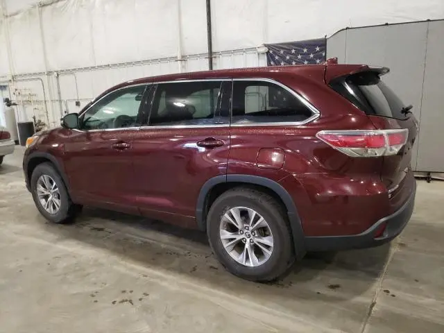 2016 TOYOTA HIGHLANDER LE  