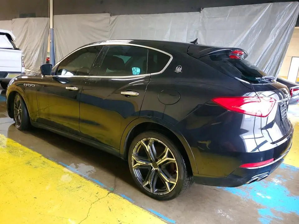 2017 MASERATI LEVANTE   