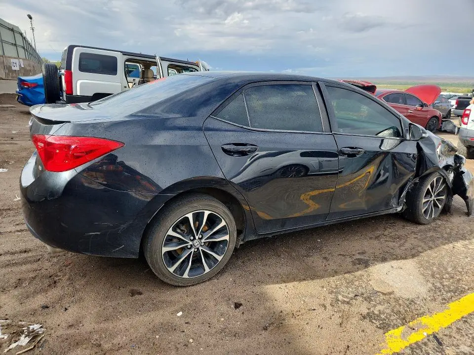 2018 TOYOTA COROLLA SE  