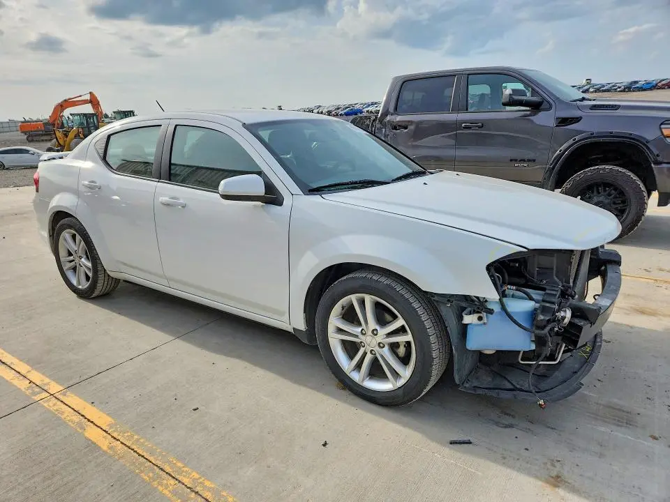 2011 DODGE AVENGER MAINSTREET  