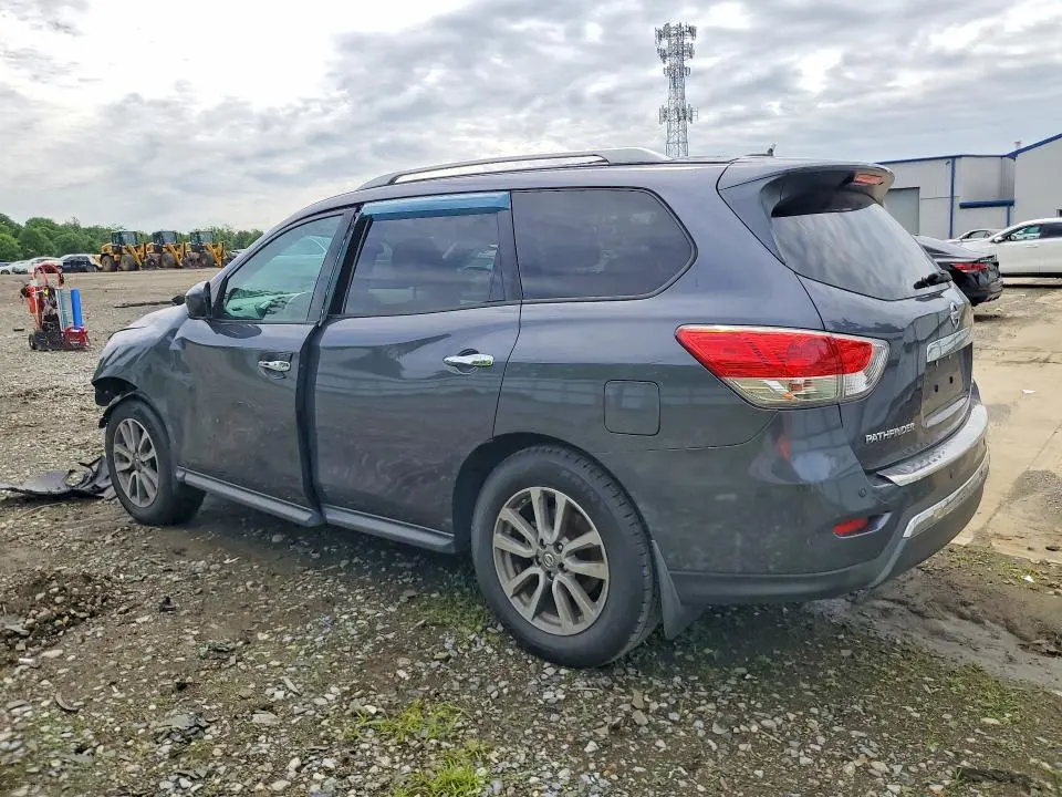 2014 NISSAN PATHFINDER SV  