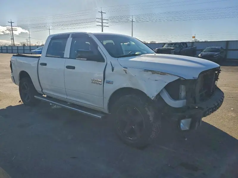 2014 RAM 1500 ST  