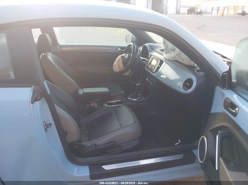 2013 VOLKSWAGEN BEETLE 2.5L