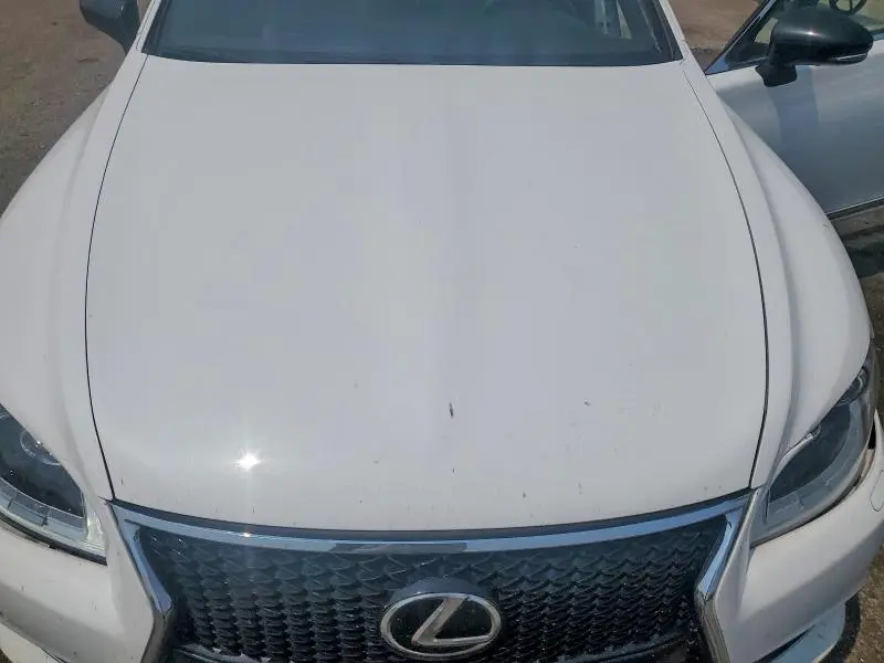 2015 LEXUS LS 460  