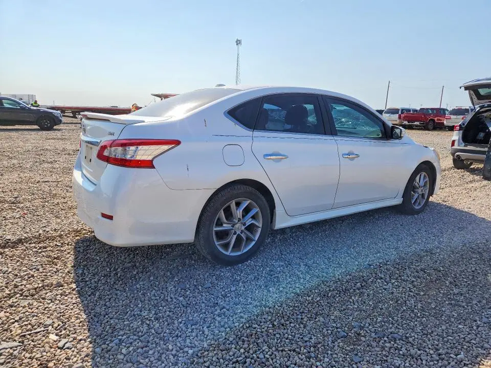 2015 NISSAN SENTRA SR  
