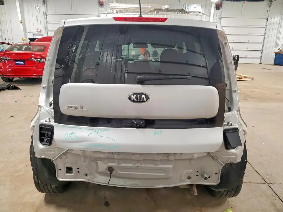 2014 KIA SOUL +  